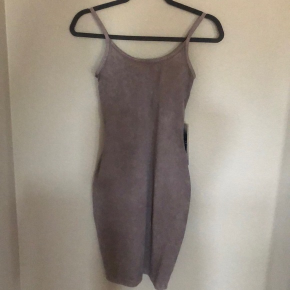 Lululemon Inner Glow Dress - Picture 1 of 5